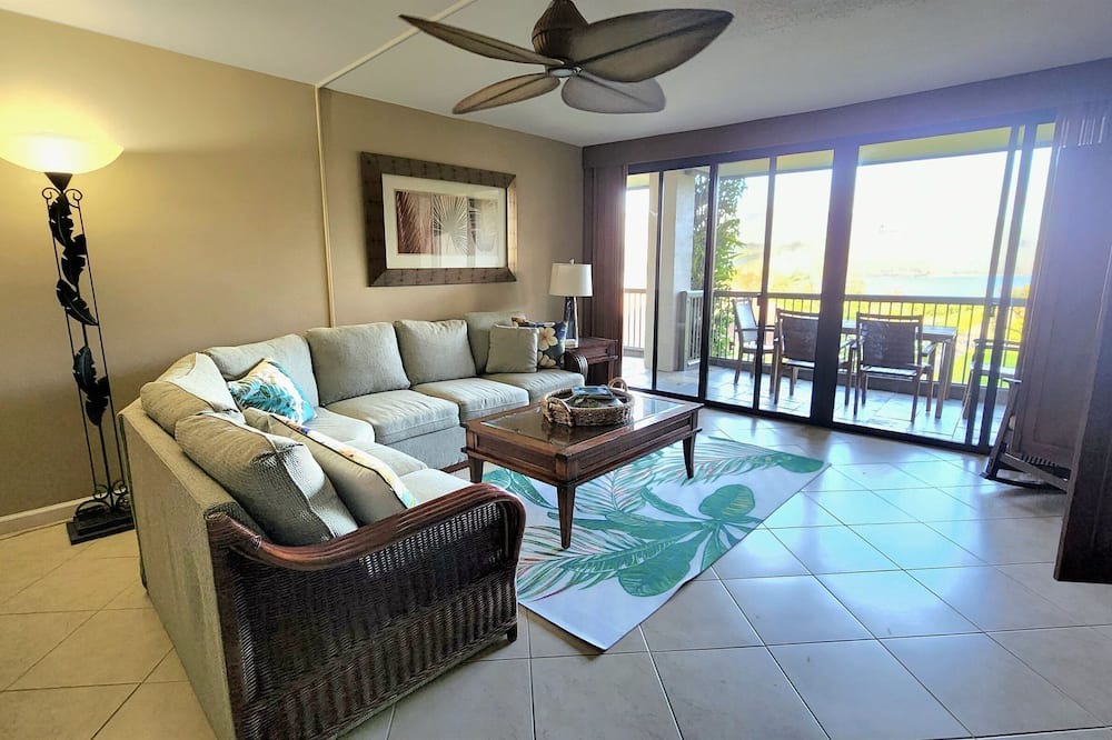 Princeville Resort | One of a Kind Luxury at Hanalei Bay Resort 4222 | Iconic Bali Hai & Ocean Views