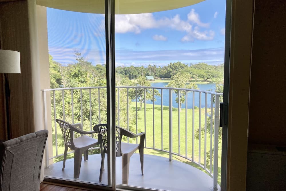 Hilo Condo | Breathtaking Views - 2 Bd Condo w/Pool, A/C, WiFi, Parking