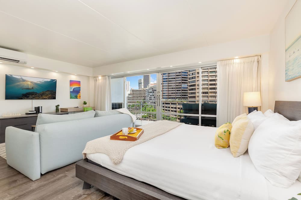Waikiki Condo | Fully Remodeled Condo at Ilikai Hotel by the Beach w/Spectacular Amenities