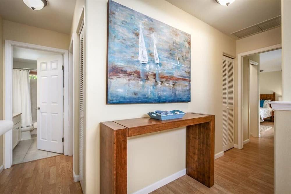 Kailua-Kona House | 🌴Beautiful home centrally located in Kailua Kona. Aloha and welcome to Hale Kona!🌴
