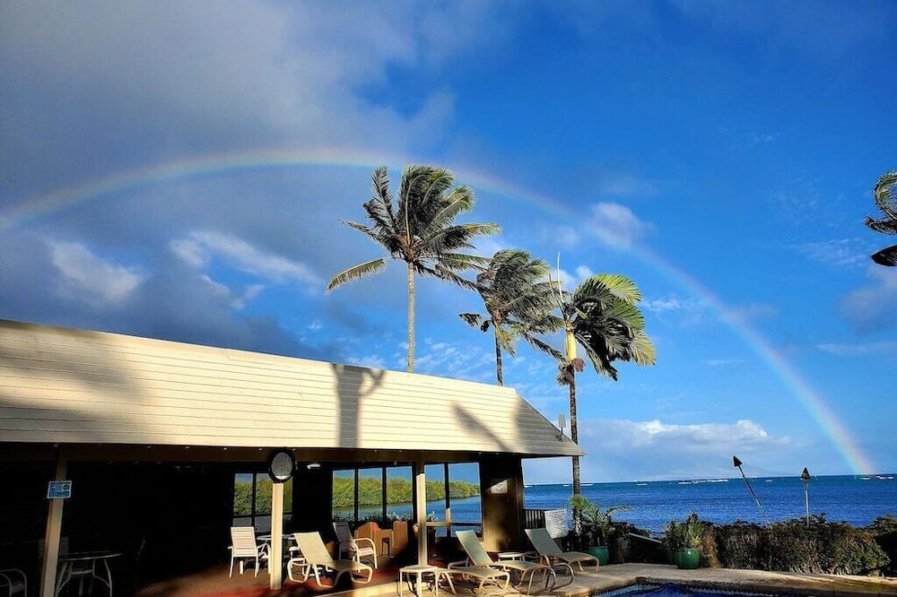 Ualapue Condo | Oceanfront true 2 bedroom w/lanai on Molokai