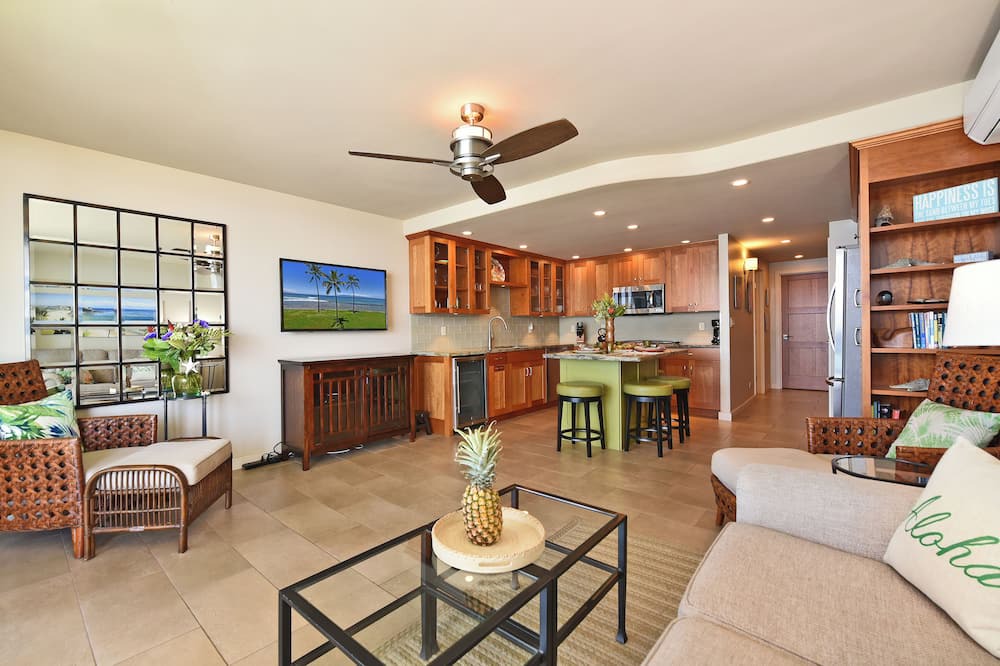 Honokowai Condo | Kaanapali OceanFront 2BD w Ocean View Pool-Papakea L303