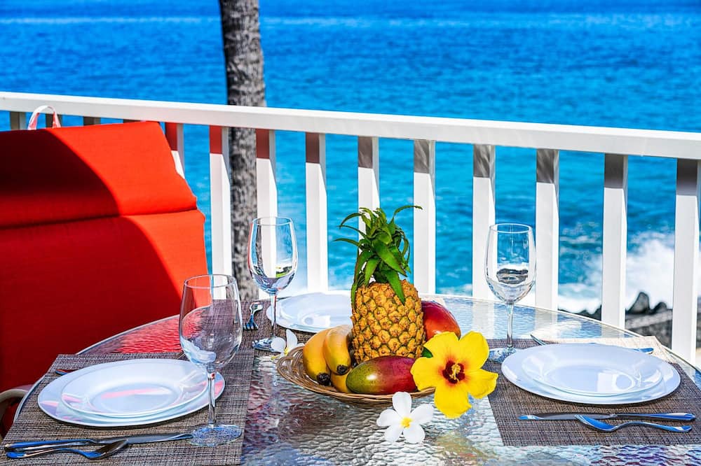 Kailua-Kona Condo | 🏖️Top Floor Kona Condo | Ocean Views & Sunset Lanai