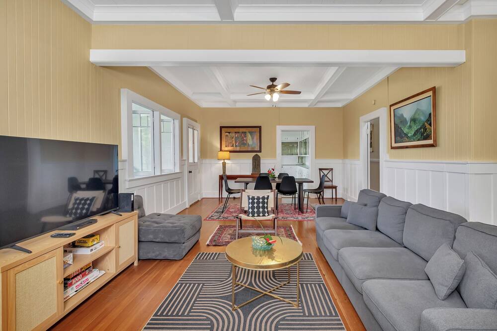 Hilo House | Live a Piece of History at My Hilo Home