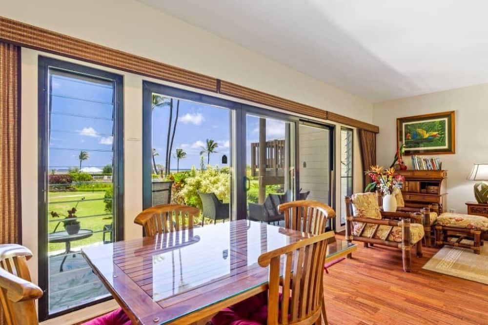 Lihue Condo | Ground-Floor Ocean View W/Lanai–Kaha Lani #105