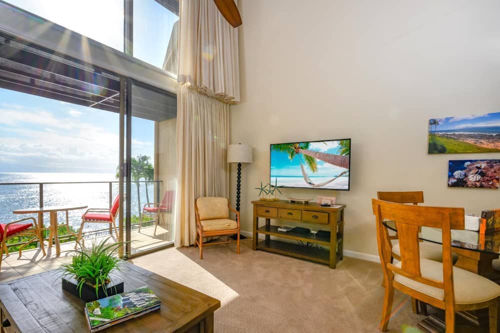 Napili Condo | Napili Point | Oceanfront 2 BR Sleeps 6 | Car Incl. w/6+ Nights | NAP-C18 by KBM