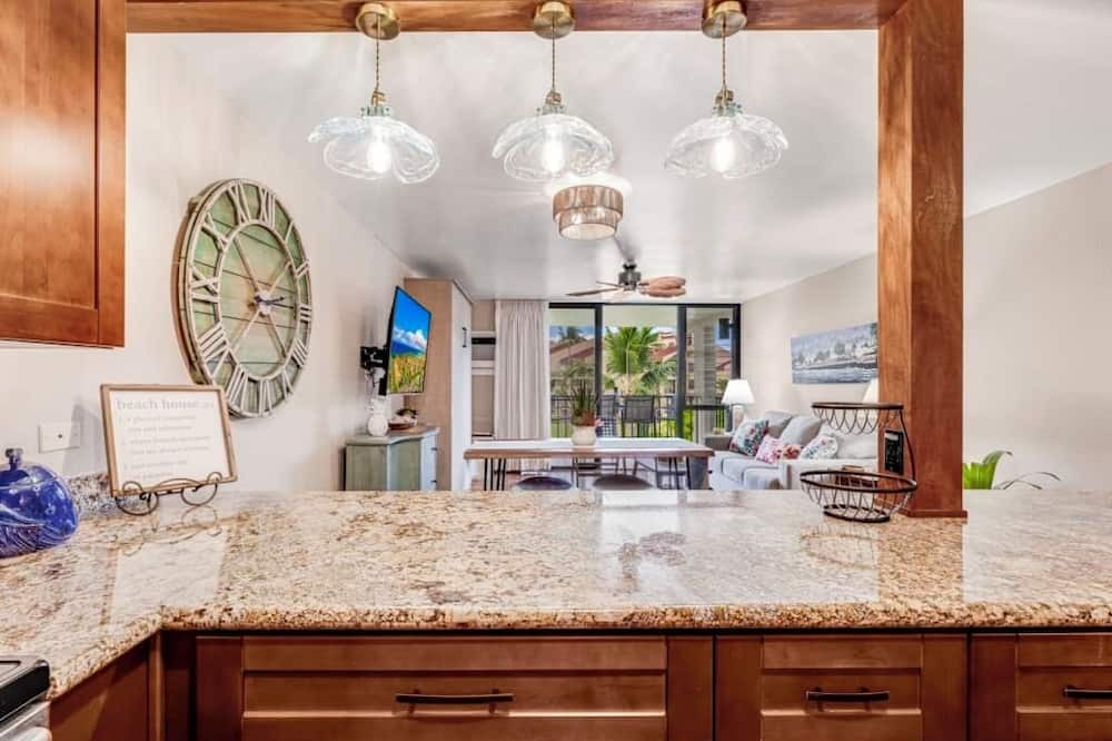 Kihei Condo | Open Suite w/Bath Upgrades – Kamaole Sands 6306