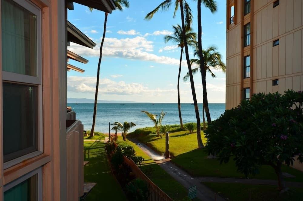 Kihei Condo | OCEANFRONT RESORT - Last-Minute Getaway Summer/Fall Rates! Kihei Sands - B14