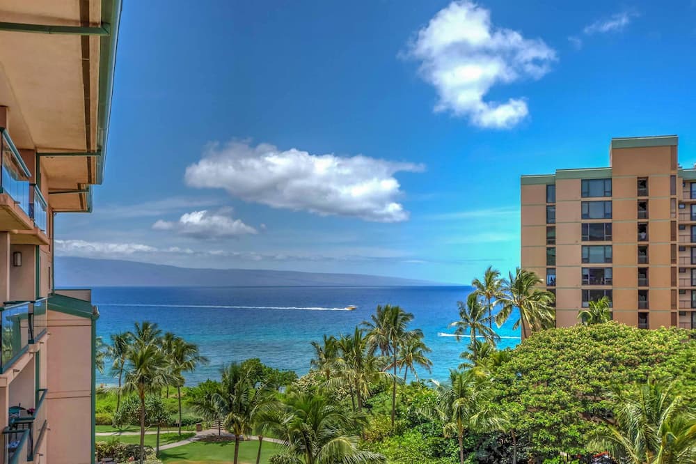 Honokowai Condo | Konea 642: Upgraded 2-Bedroom Honua Kai Condo with Ocean Views & Private Lanai
