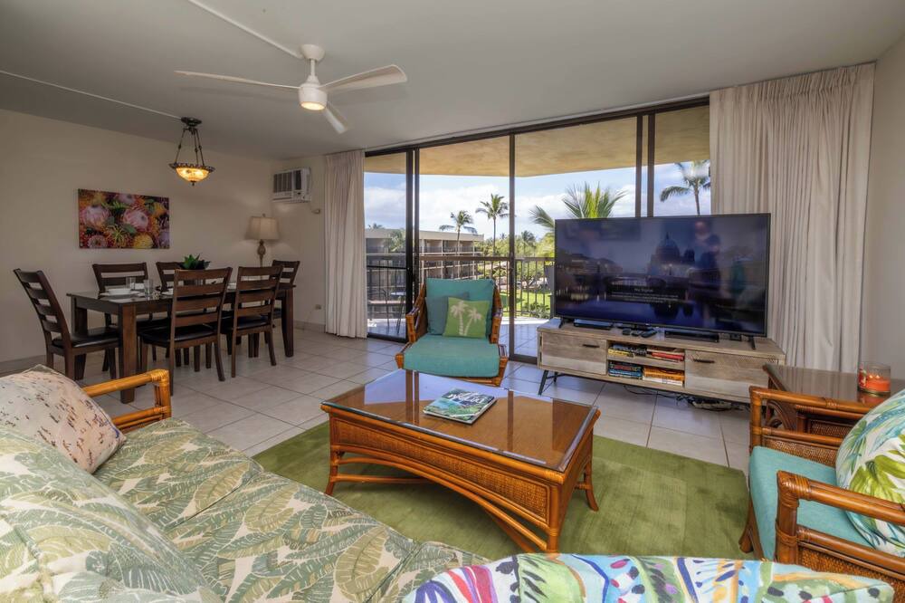 Kihei Condo | Maui Sunset A518 Top floor Unbelievable Ocean Views