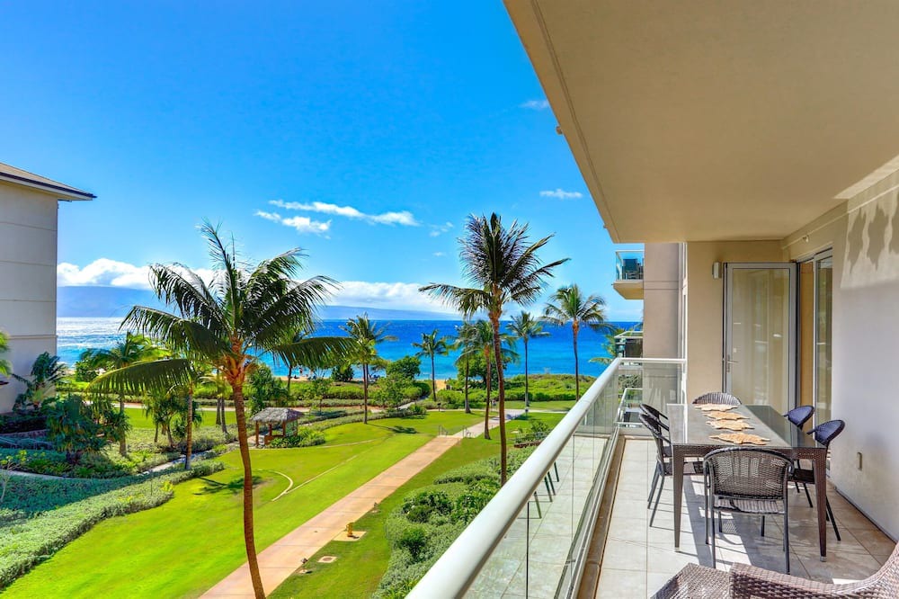 Honokowai Condo | Hokulani 306 at Honua Kai ~ Upgraded Floors & Furniture with Stunning Ocean View