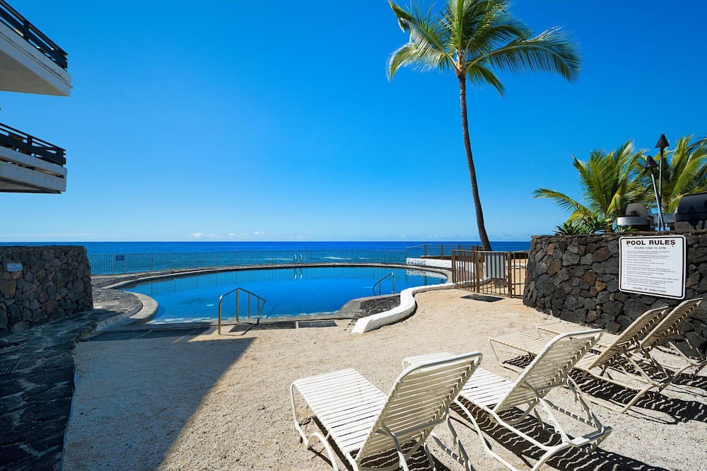 Kailua-Kona Condo | 🏖️Kona Oceanview Condo w/Lanai + A/C | Casa 328