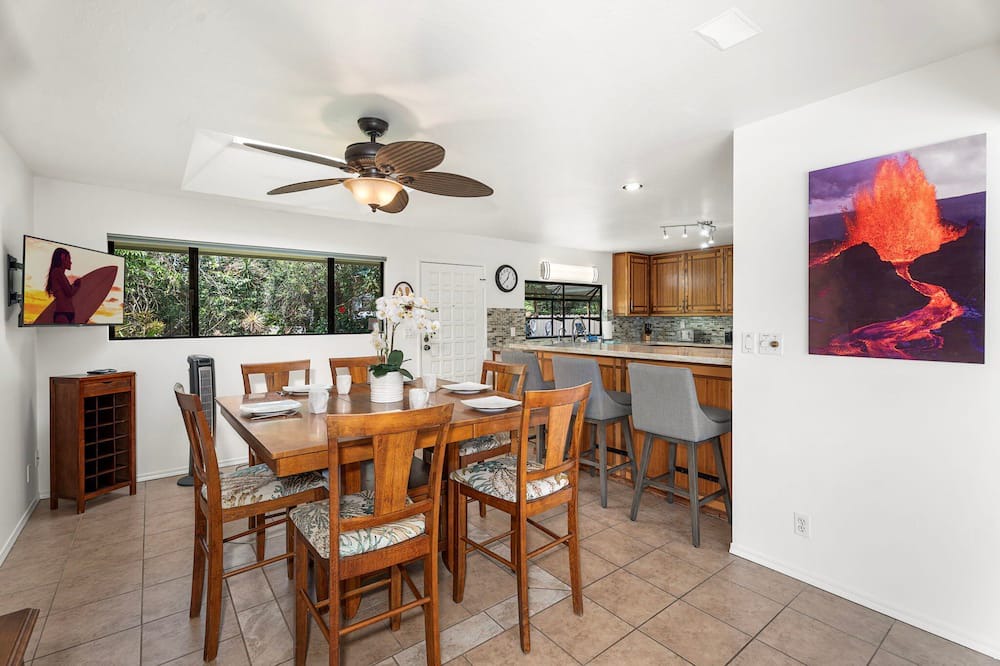 Kalaoa House | 🏖️Great Ocean Views | Private Pool | WiFi | Expanded Lanai!