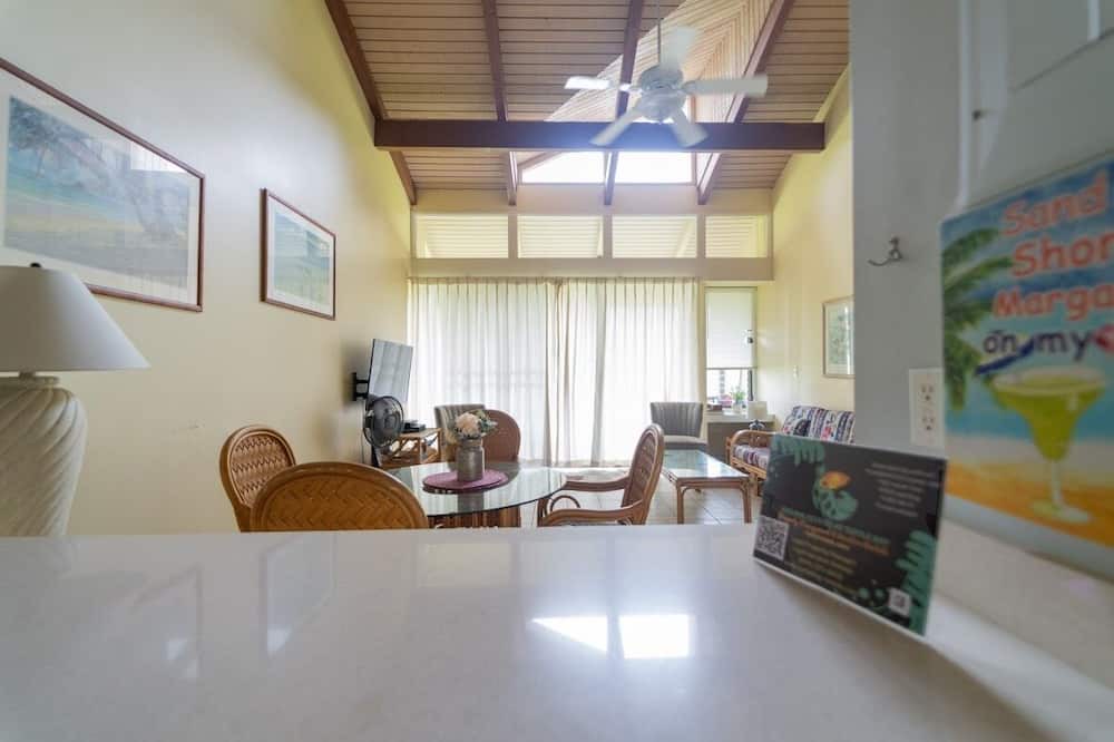 Kahuku Condo | Hale Lilly, Legal short term Rental.
