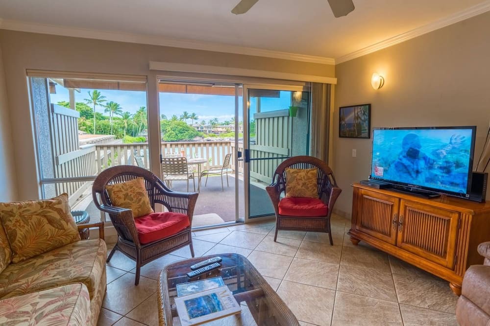 Kahana Condo | Kahana Sunset B10 - Ocean Views - Summer and Fall Savings! Complimentary Activities