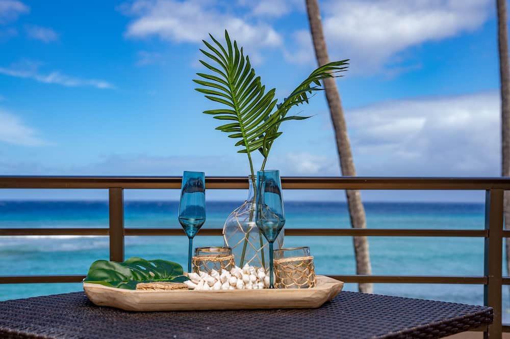 Honokowai Condo | Oceanfront Luxury Kuleana 614 Best View AC Pool Lanai