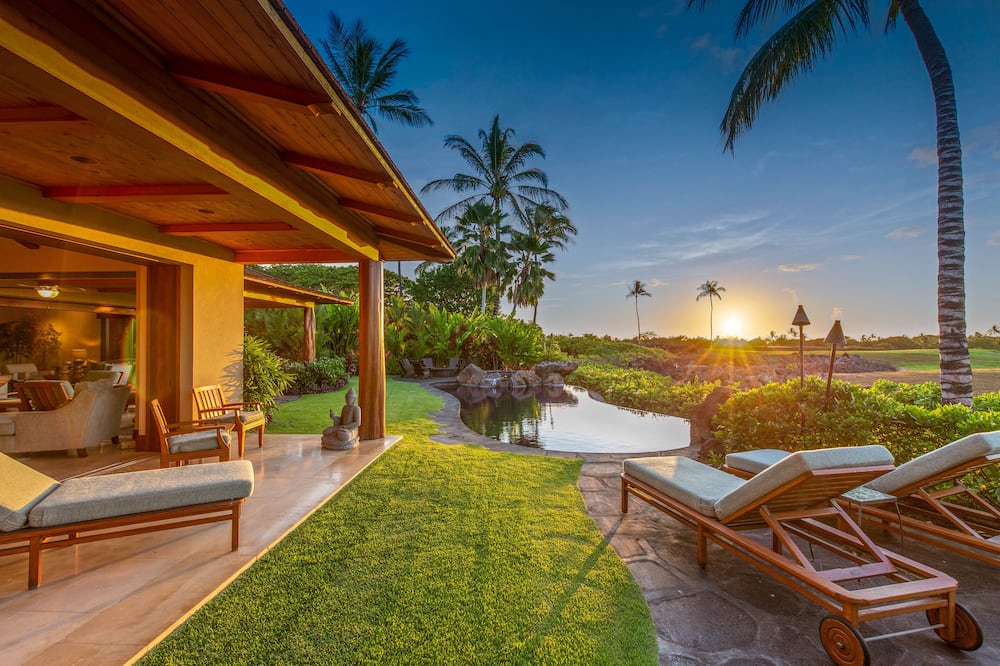 Kaupulehu House | Hualalai 72-105 Pakui~private residence~pool~spa~walking distance to resort