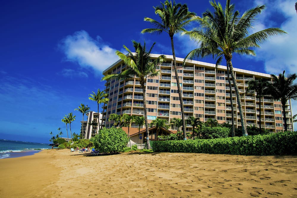 Kahana Condo | OCEAN and MOUNTAIN view corner 2 bdrm unit - Royal Kahana 220