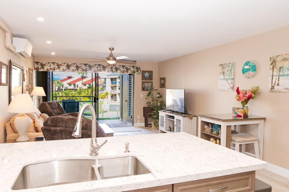 Kihei Condo | Hale Kamaole 156 Ground floor condo, easy access to best beach on Maui!