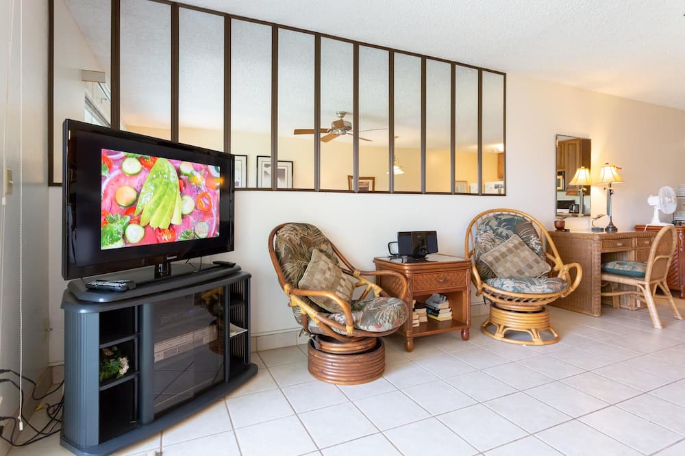 Kihei Condo | Hale Kamaole 173 Ground floor condo, easy access to best beach on Maui!