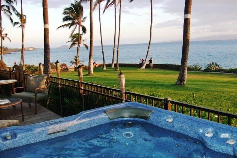 Kihei Condo | Hale Ili Ili #A, Panoramic Oceanfront Unit, Steps from Charley Young, A/C
