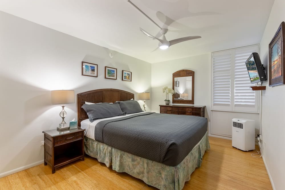 Kihei Condo | BUILDING #1-OCEAN VIEWS-GROUND FLOOR CONVENIENCE-AC-METICULOUS CLEANING