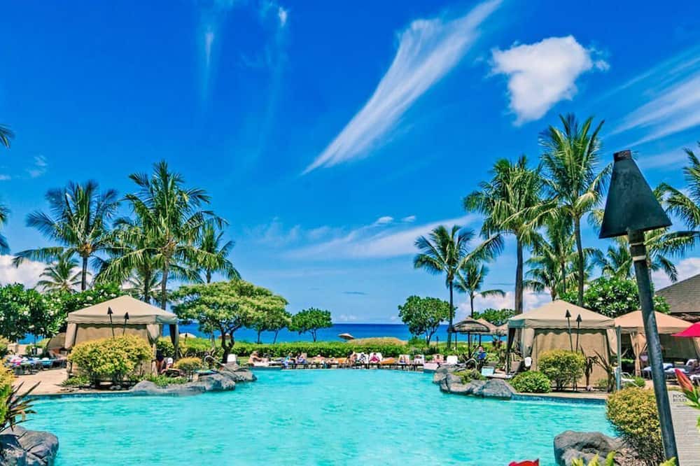 Honokowai Condo | Maui Resort Rentals: Honua Kai Konea 615 - 6th Floor Studio w/Full Ocean Views!