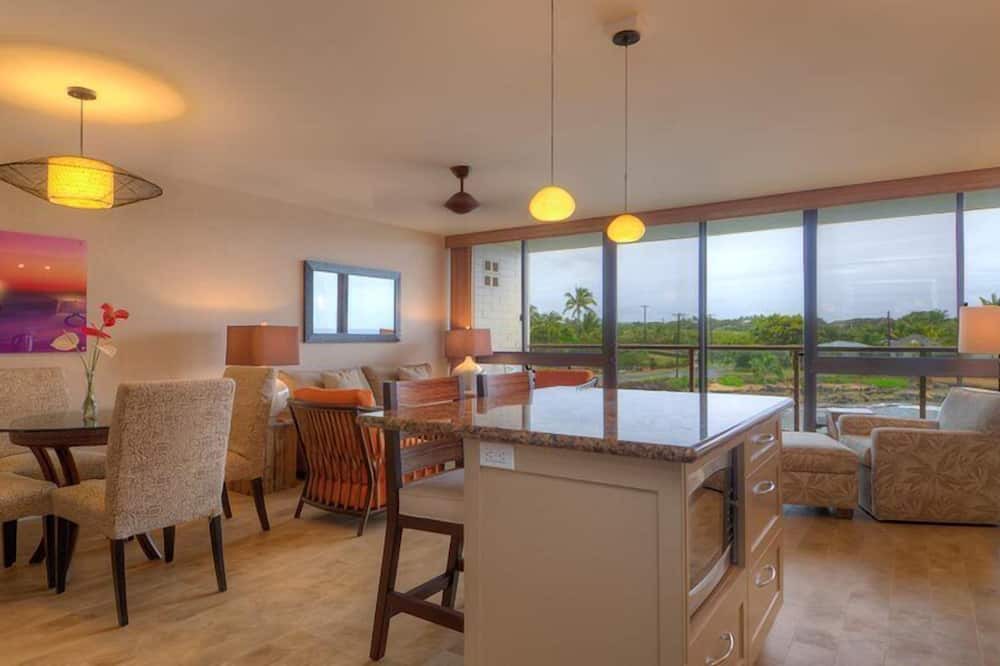 Poipu Condo | Kuhio Shores 306: Vacation On Kauai Oceanfront