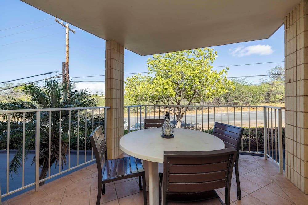 Kihei Condo | Haleakala Shores B205~ Spacious 2 bedroom, 2 bath, across from Kamaole III