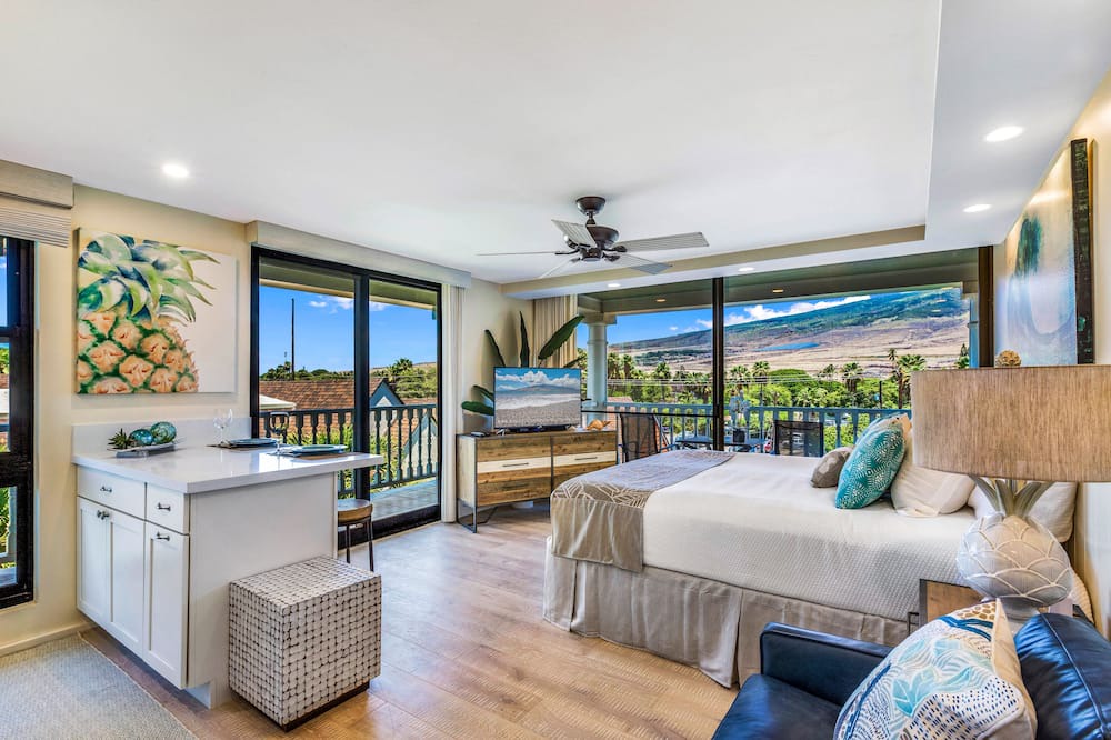 Historic Lahaina Front Street Condo | Comfort, Style & a Unique Maui Setting 434 LS