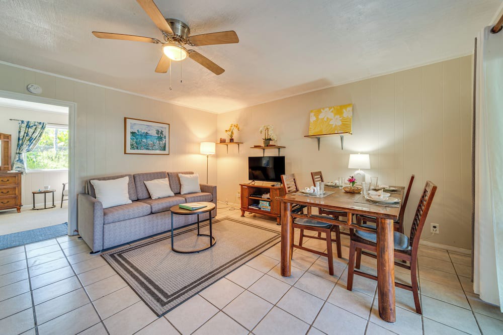 Keaau Apartment | Keaau Apartment on Beautiful Acre w/Pool & Deck!
