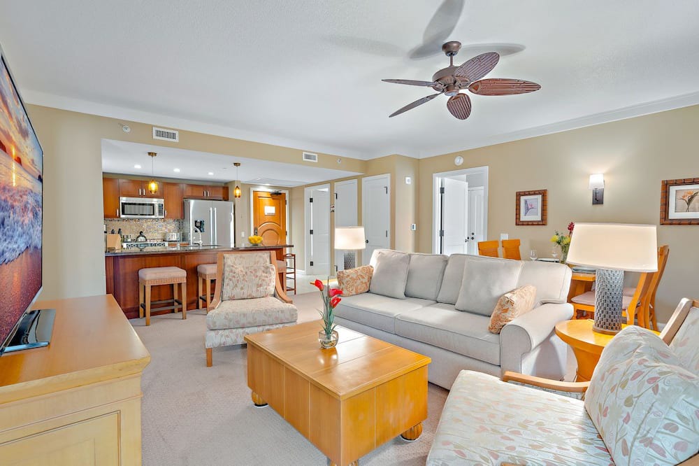 Honokowai Condo | Maui Resort Rentals: Honua Kai - 4 Total Bedrooms, Partial Ocean AND West Maui Mountain Views!