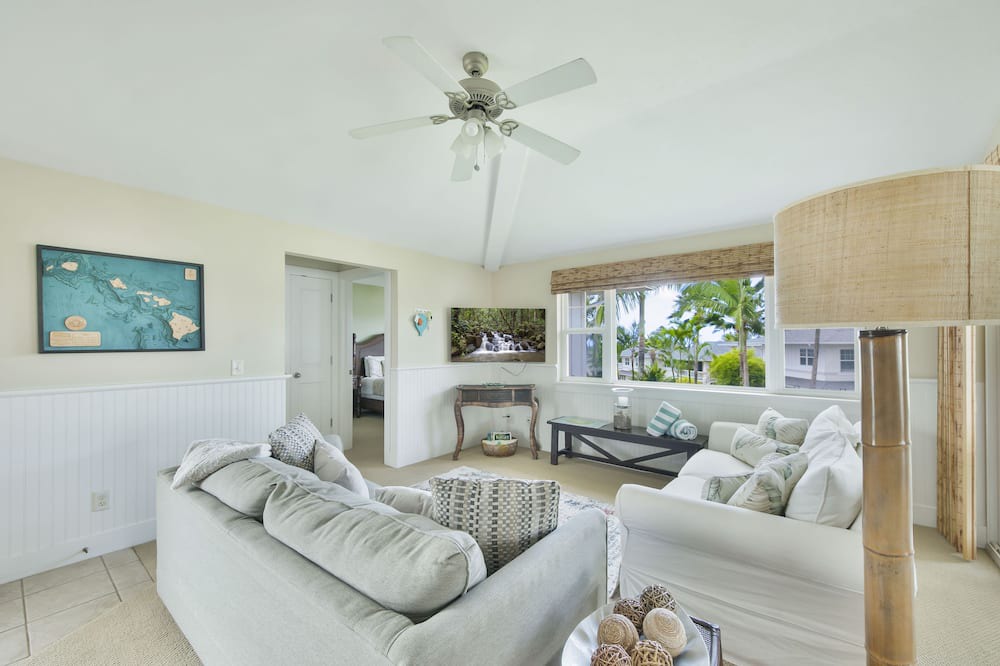 Princeville Condo | Gorgeous, 3 private suites. Balcony View, Pool, Fitness Center!
