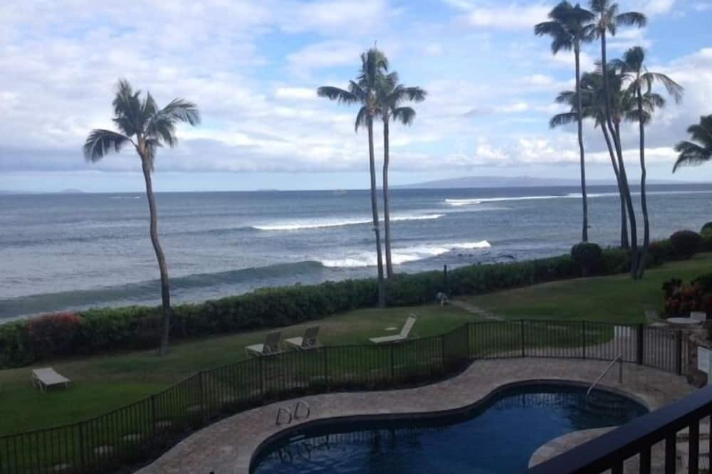 Maalaea Condo | Maui Oceanfront Condo with Spectacular 180 Degree Ocean View!
