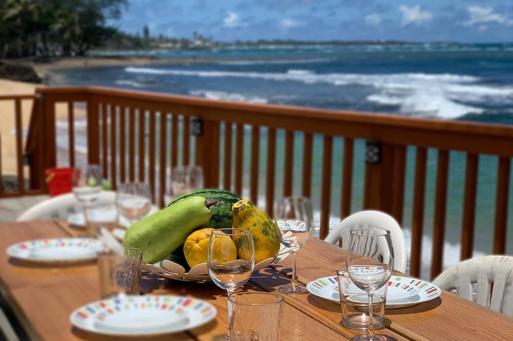Hauula House | "The Happy Seal" Oceanfront House, watch seals sunbath from our deck while BBQ