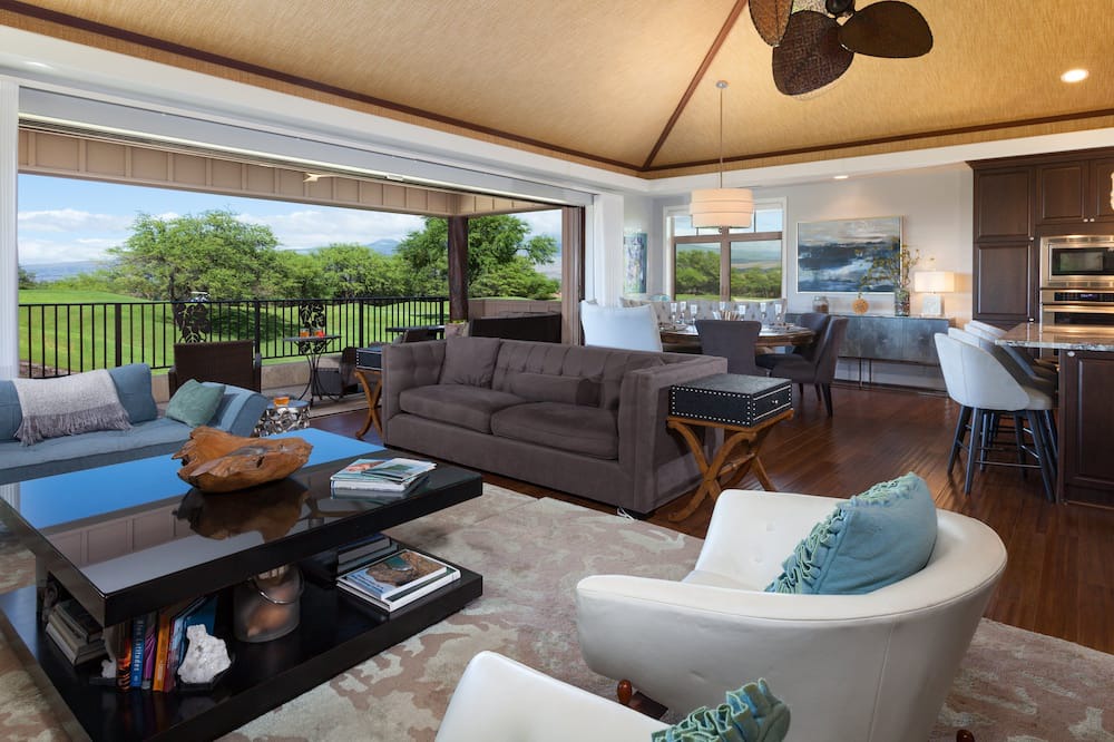 Kamuela House | ❤️PiH❤️ SEA GLASS★ Best Views ★ Private Heated Pool★