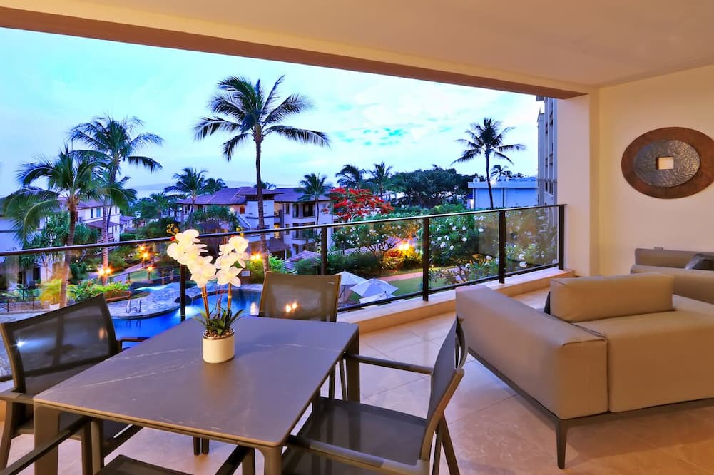 Wailea Condo | DIRECT BEACHFRONT 4Bd 3BA 3892 s.f. WAILEA PANORAMIC OCEAN & OUTER ISLAND VIEWS