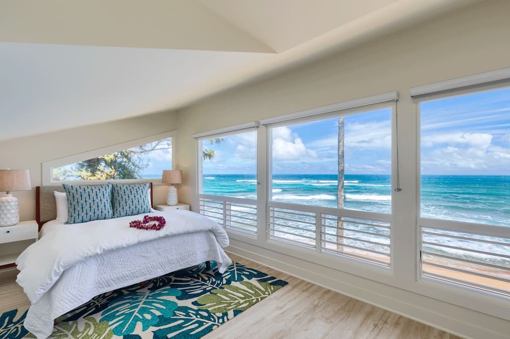 Wainiha House | Haena Beach House: Private Luxury Beachfront Home w/Breathtaking Views