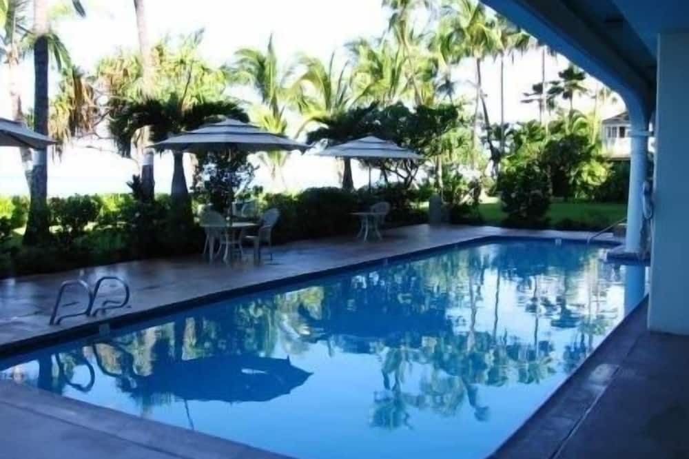 Historic Lahaina Front Street Condo | Always Low Rates! - Mountain View Lahaina Shores Studio