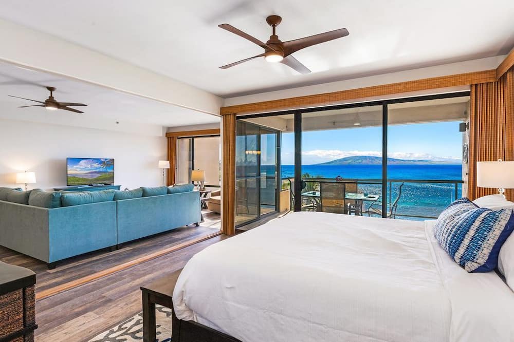 Kahana Condo | NEW! Gorgeous Remodel, Panoramic Views right on Sandy Swimmable Beach