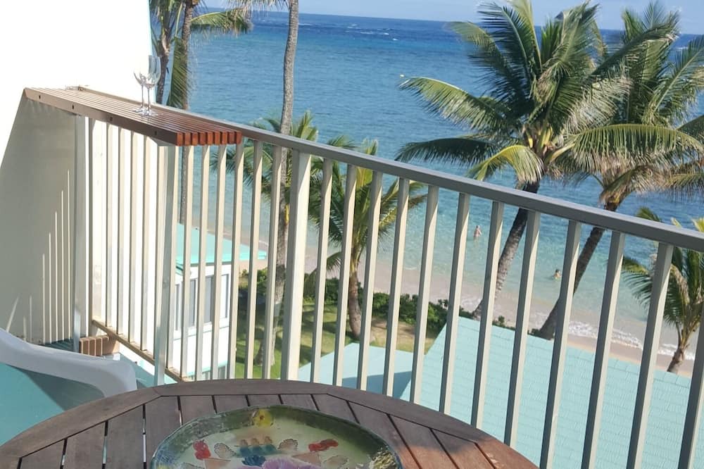 Punaluu Condo | Beachfront Condo in Punaluu. Updated! Clean beaches to walk/swim! Escape Crowds!