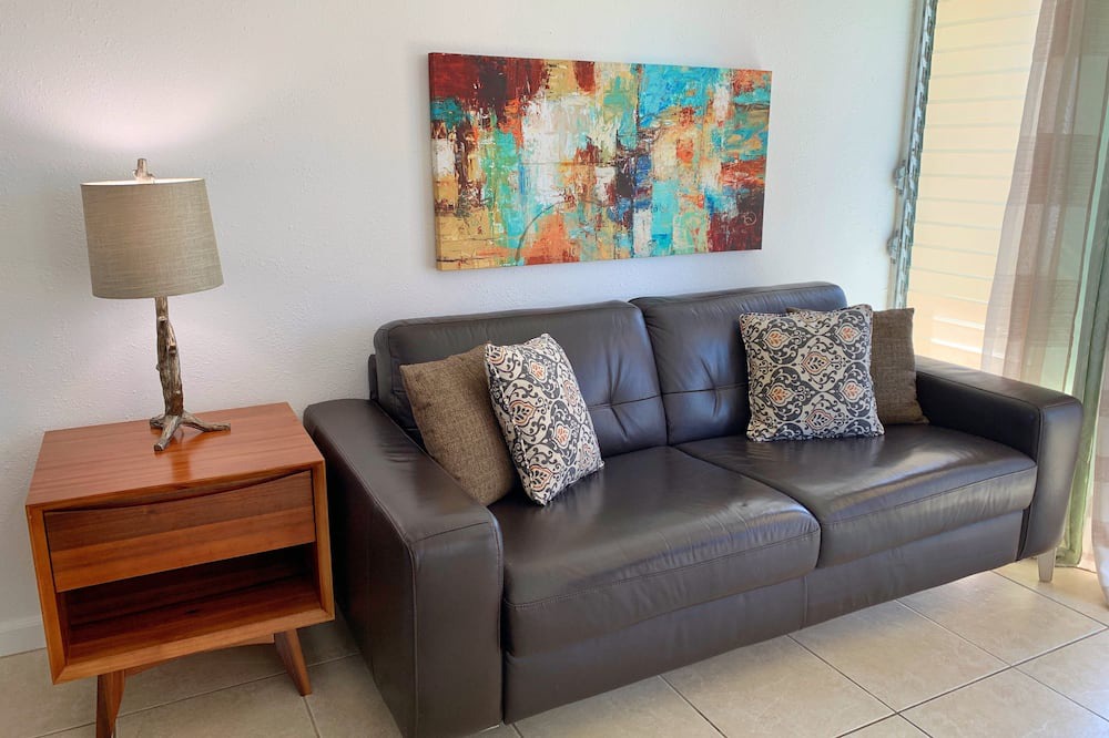 Waikiki Apartment | Centrally Located Unit with Canal, Mountain, and City Views
