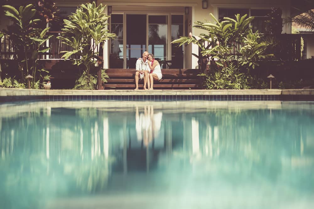 Pauwela House | Private, Luxurious Dream Home with Swimming Pool, Permitted