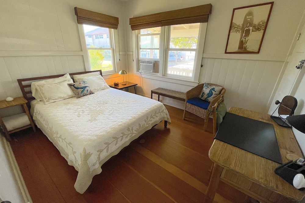 Kekaha House | Kala Beach Cottage.Oceanview.A/C.New Dates Open.Steps to Ocean -TVNCU #1100