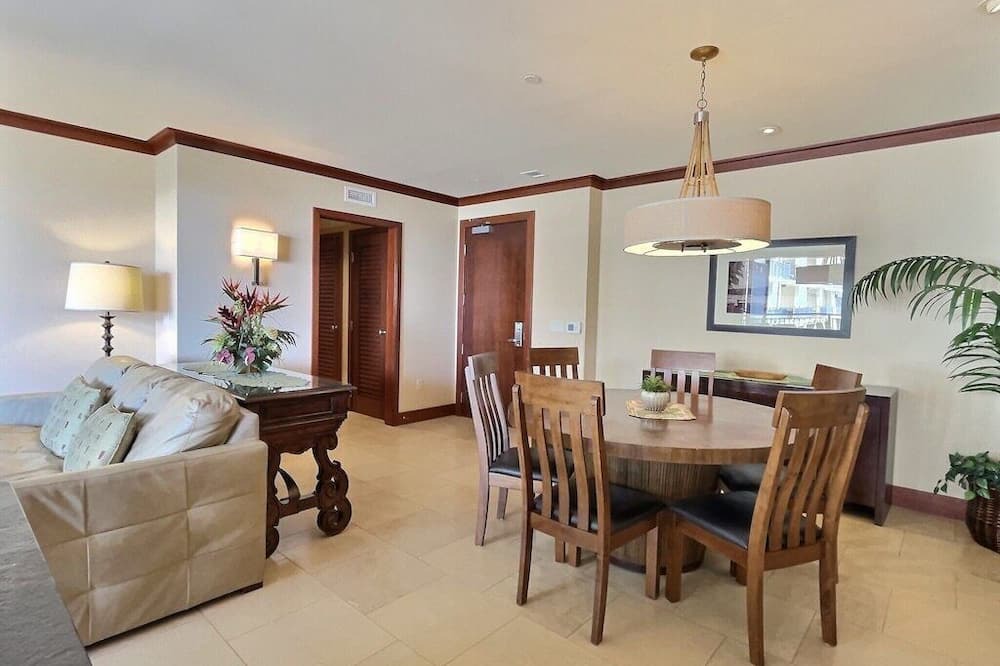 Ko Olina Condo | Beachfront 8th FL 3 bed at Beach Villas Ko Olina beautiful ocean views!