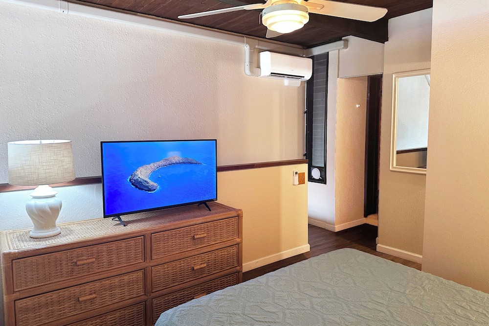 Maalaea Condo | Stunning Maalaea 2BR Loft Condo New AC Premium Ocean Views Pool Hot Tub