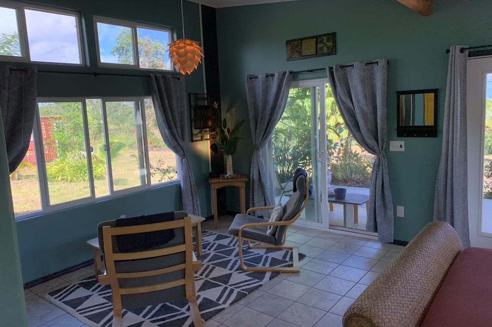 Kehena House | Starlit Skies, 1.5 miles to Black Sand Beach, Pet Friendly, Lava Fields, Private
