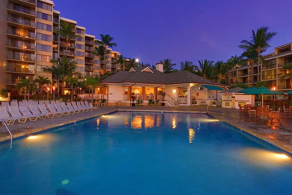 Honokowai Condo | Oceanfront at Ka'anapali Shores. Step right out to the Ocean!