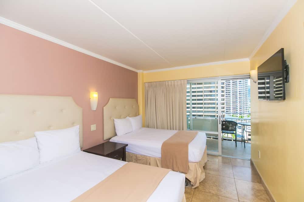 Waikiki Condo | Beautifully Remodeled 2 Bedroom Waikiki Condo - Sleeps 6!