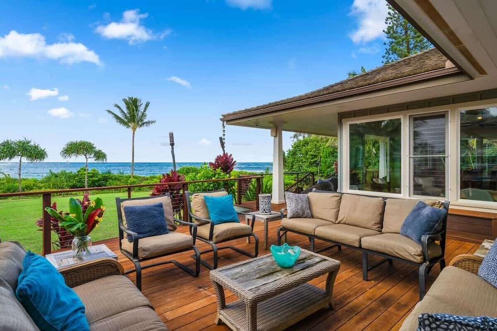 Anahola House | Luxe Beachfront Anahola with A/C